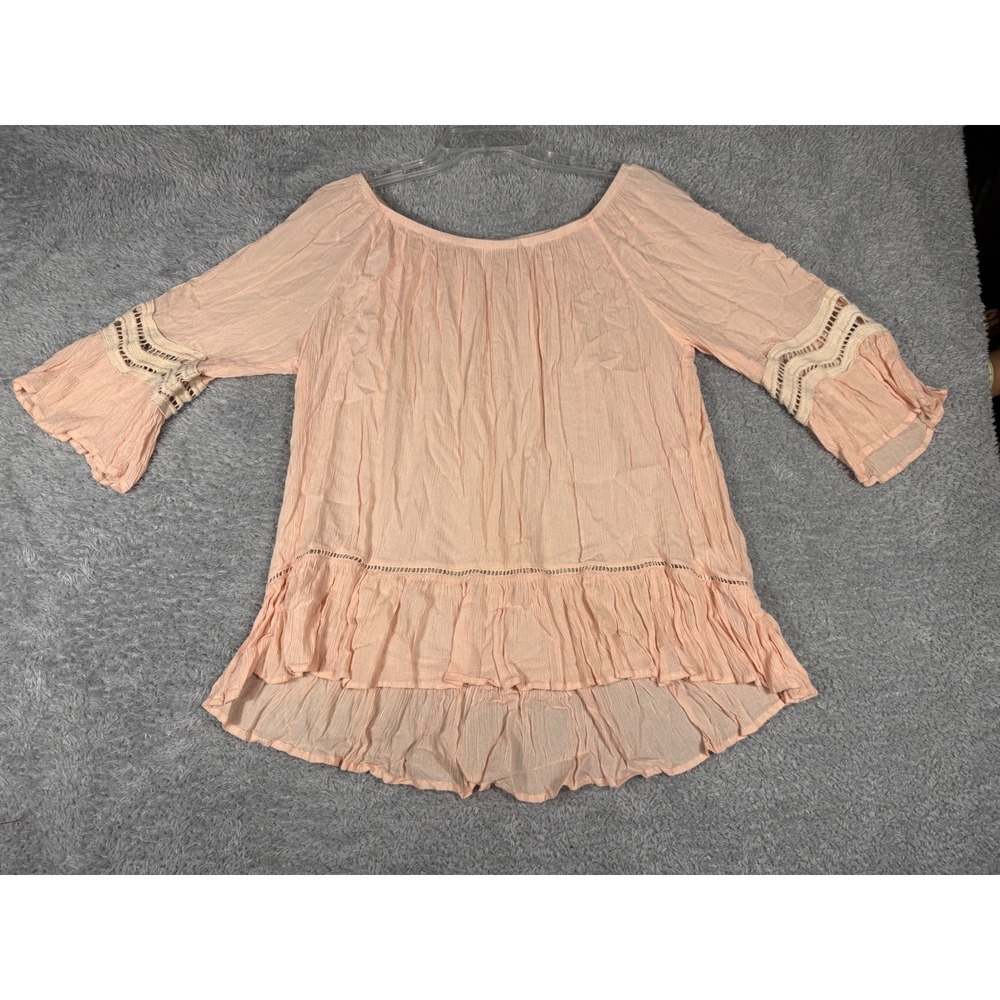 Fever Blouse Womens Medium Peach Excellent Boho Crochet Lace Ruffle Bell Sleeve